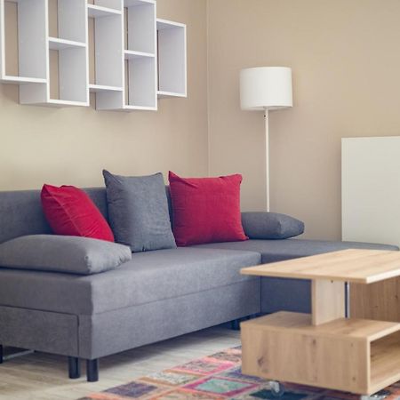 Metro Wilanowska Comfortable Apartment Varsovia Exterior foto