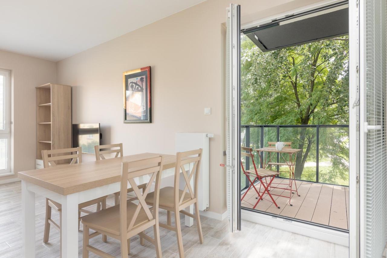 Metro Wilanowska Comfortable Apartment Varsovia Exterior foto